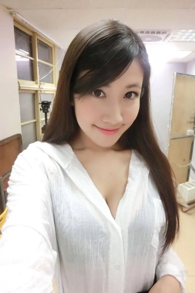 楊子瑩- 甜美E罩杯嬴政妹 17