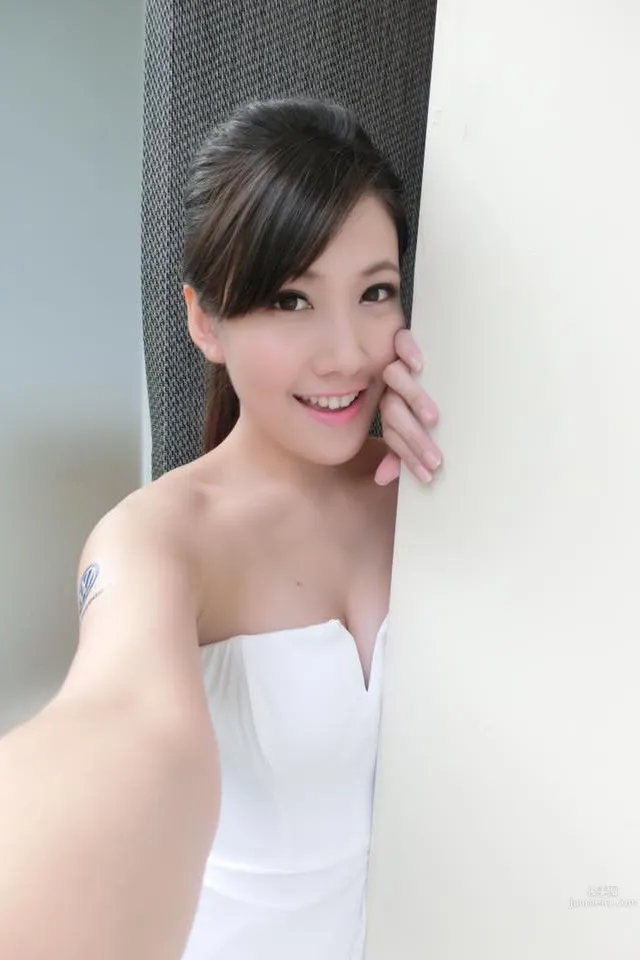 楊子瑩- 甜美E罩杯嬴政妹 38