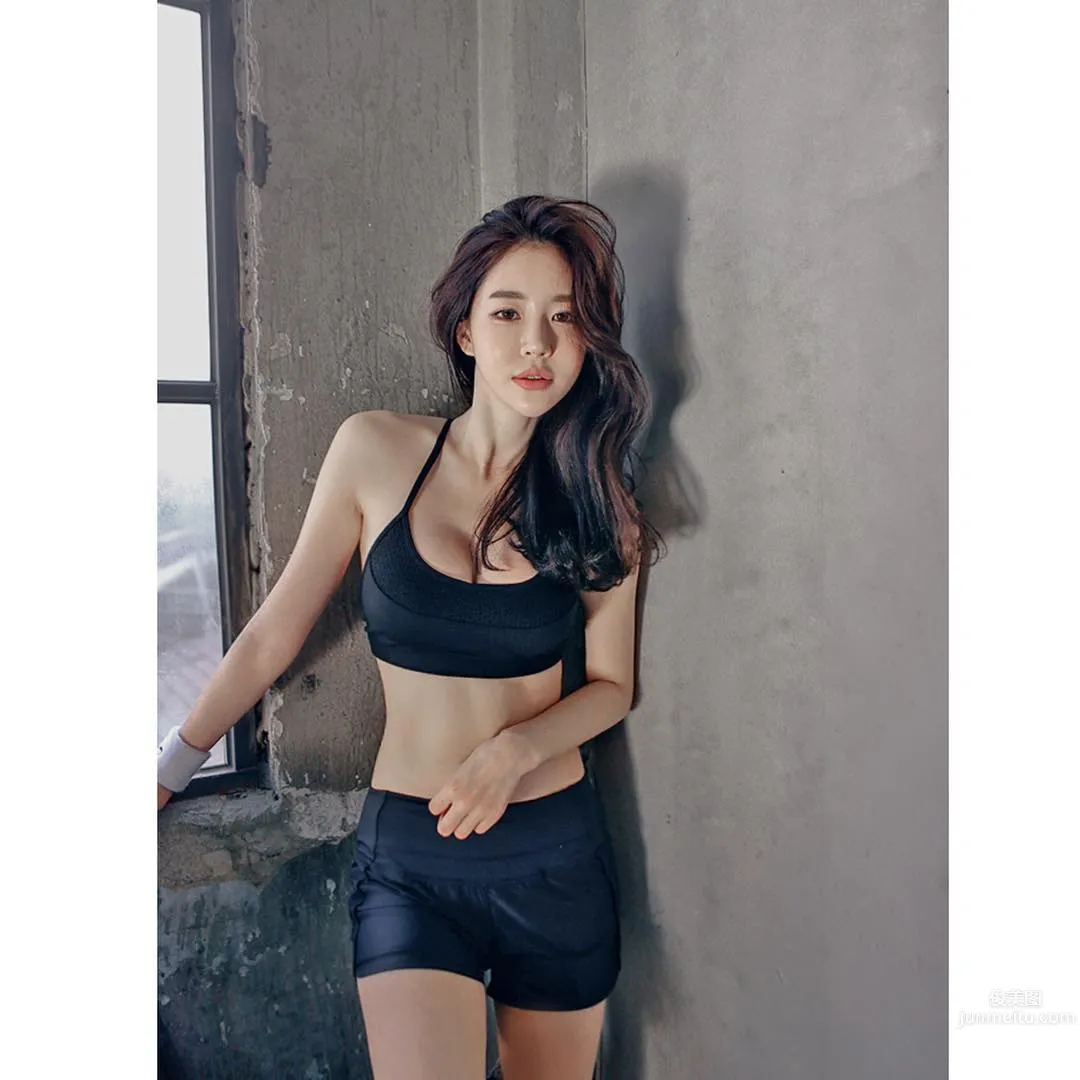 Jang Stephanie- 性感運動網拍照 1