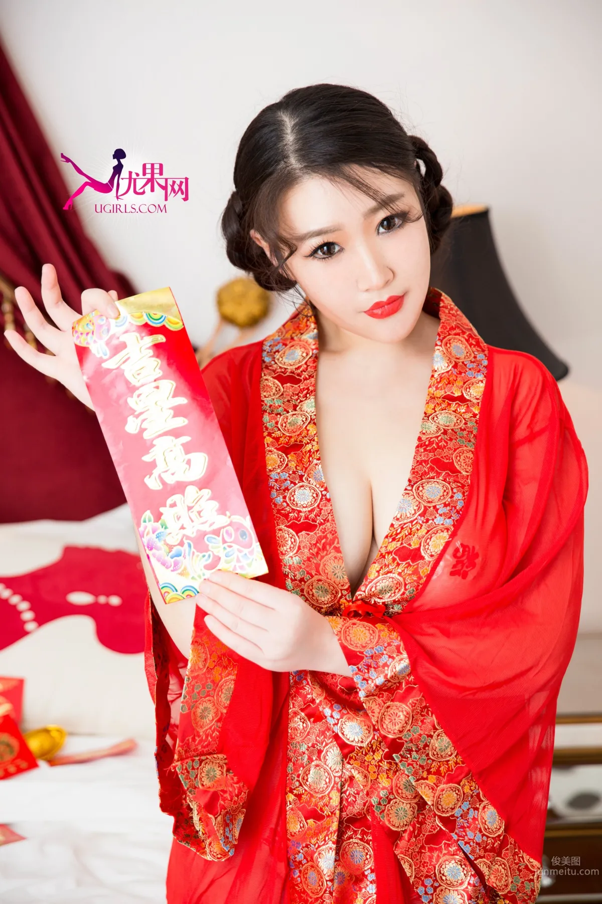 [Ugirls尤果网] 新春特辑～_8