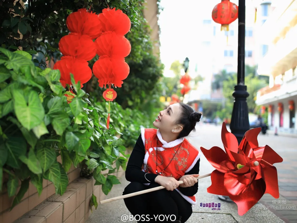 BOSS-YOYO- 甜美麻豆微博私房寫真 33