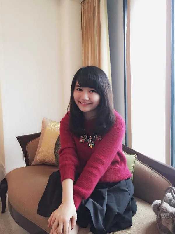 椎木裡佳- 女高中生社長海量私房照 47