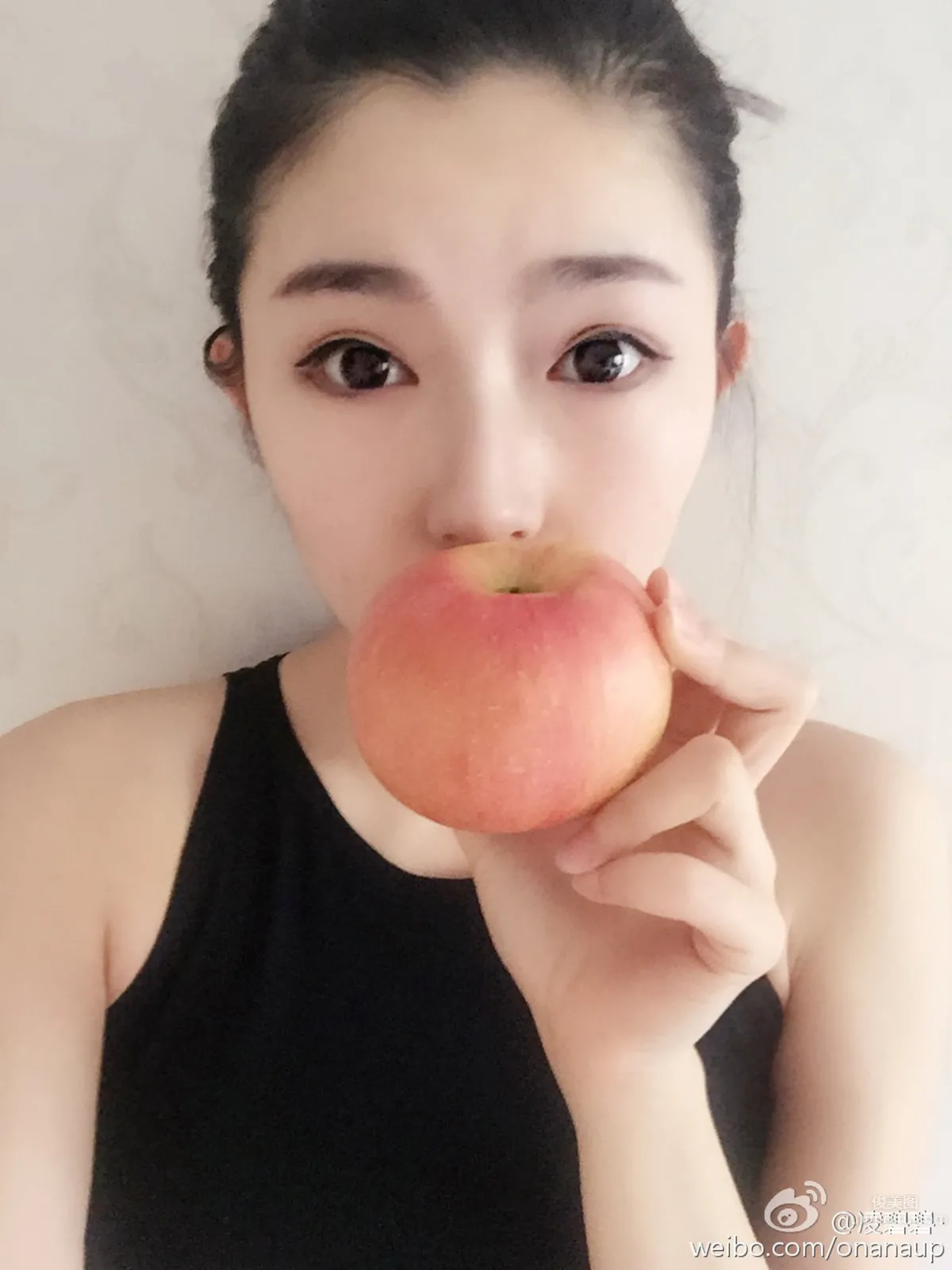 Jw芥末(淩碧碧)- 好清新的鬥魚視訊主播麻豆 2