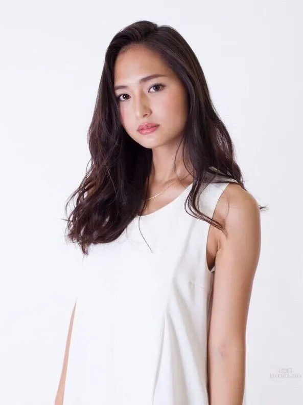山賀琴子- 2016年日本最美女大學生私房照 12