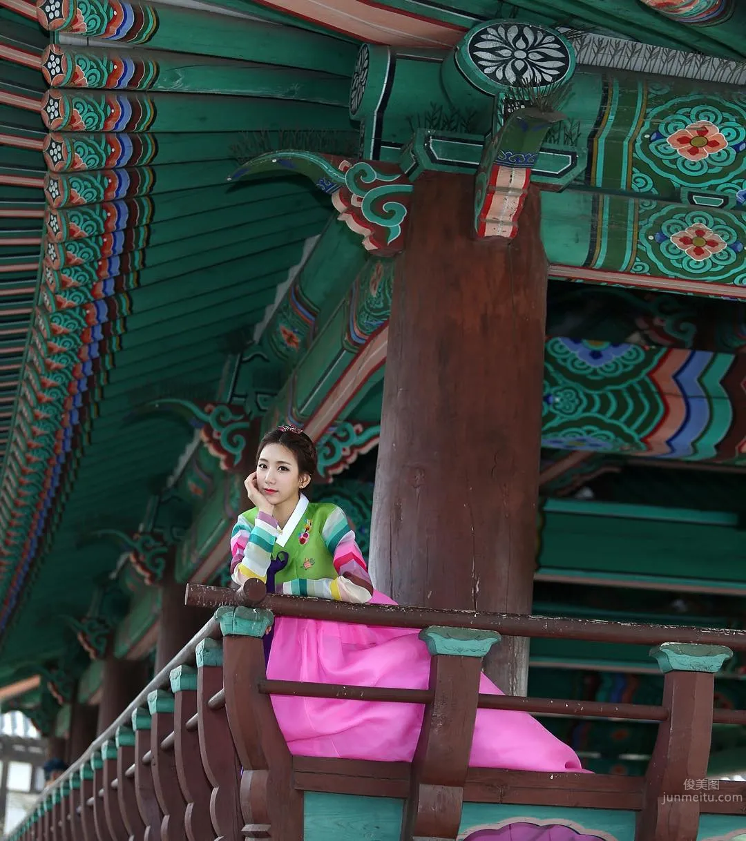 藝正花(예정화)- 南韓健身女神最新美照 50