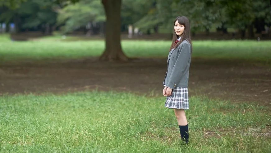 唐田英裡佳- 充滿自然魅力的現役女子高中生 11