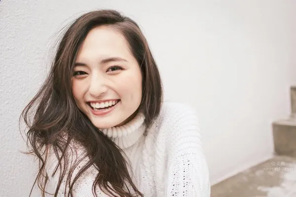 山贺琴子- 2016年日本最美女大学生私房照_2