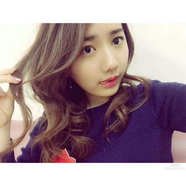 椎木里佳- 女高中生社长海量私房照_1