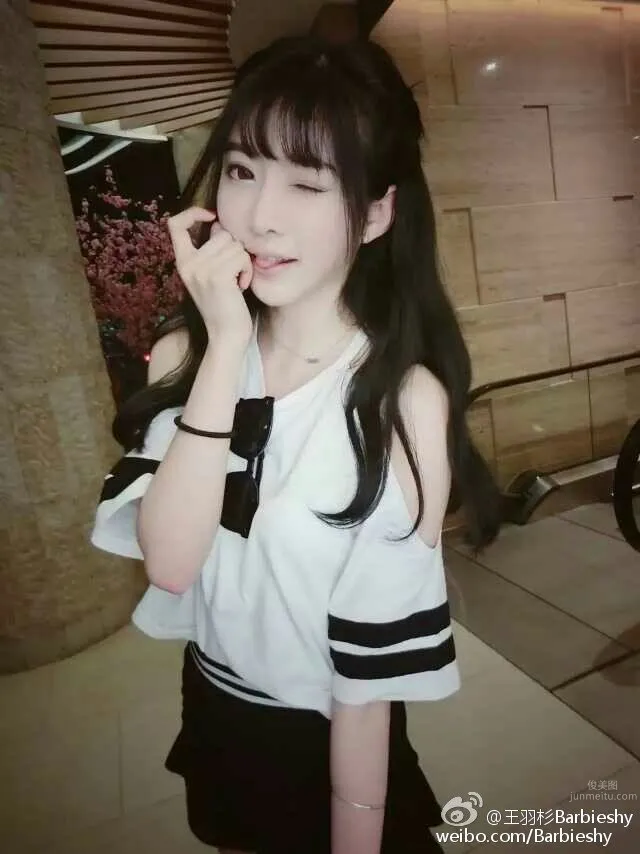 王羽杉Barbieshy- 天然呆美少女角色扮演秀_14