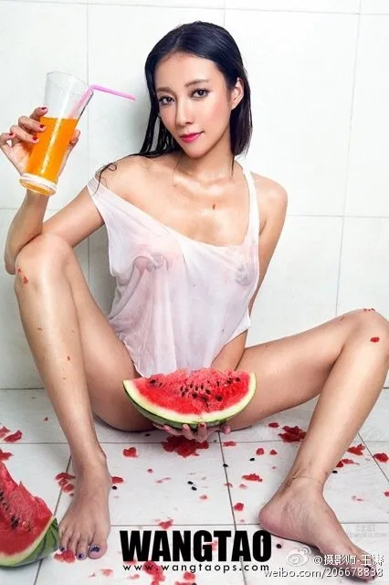 果兒Victoria- 冷豔女王的超洶誘惑 14