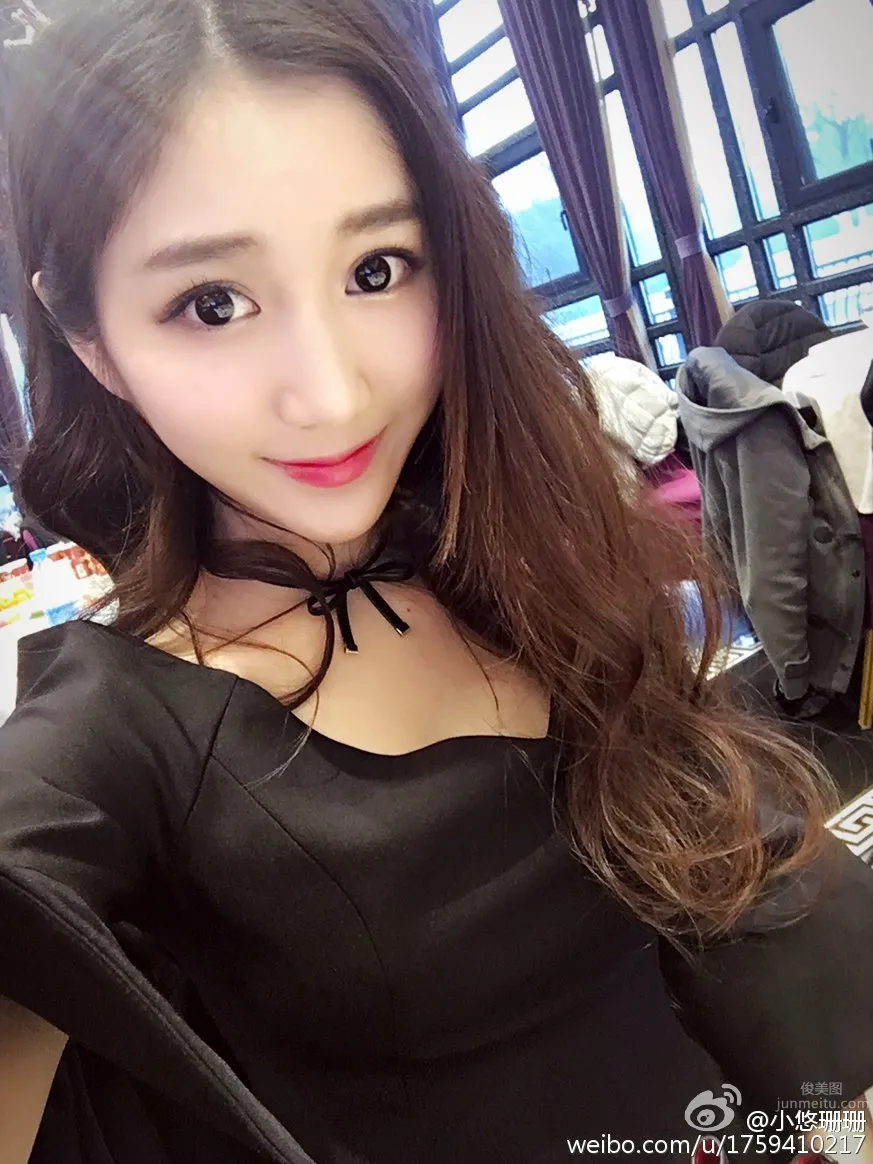 小悠珊珊(高珊)- 美人电竞主播私房照_0