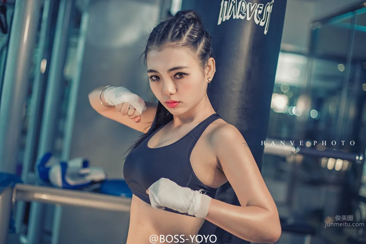 BOSS-YOYO- 甜美麻豆微博私房寫真 6