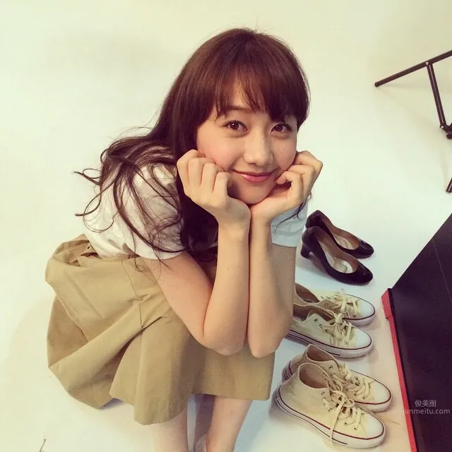高田秋- 治愈系白肌美人 7