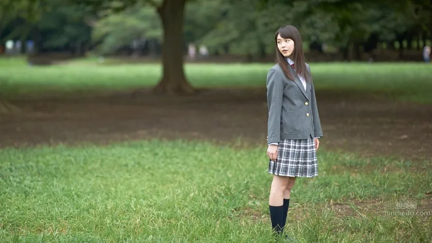 唐田英裡佳- 充滿自然魅力的現役女子高中生 12
