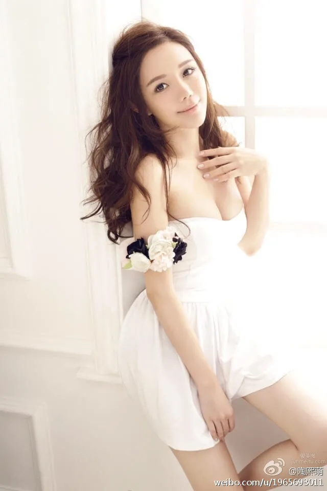 白熙萌Kitty- 北外校花女神超氣質韻味 9
