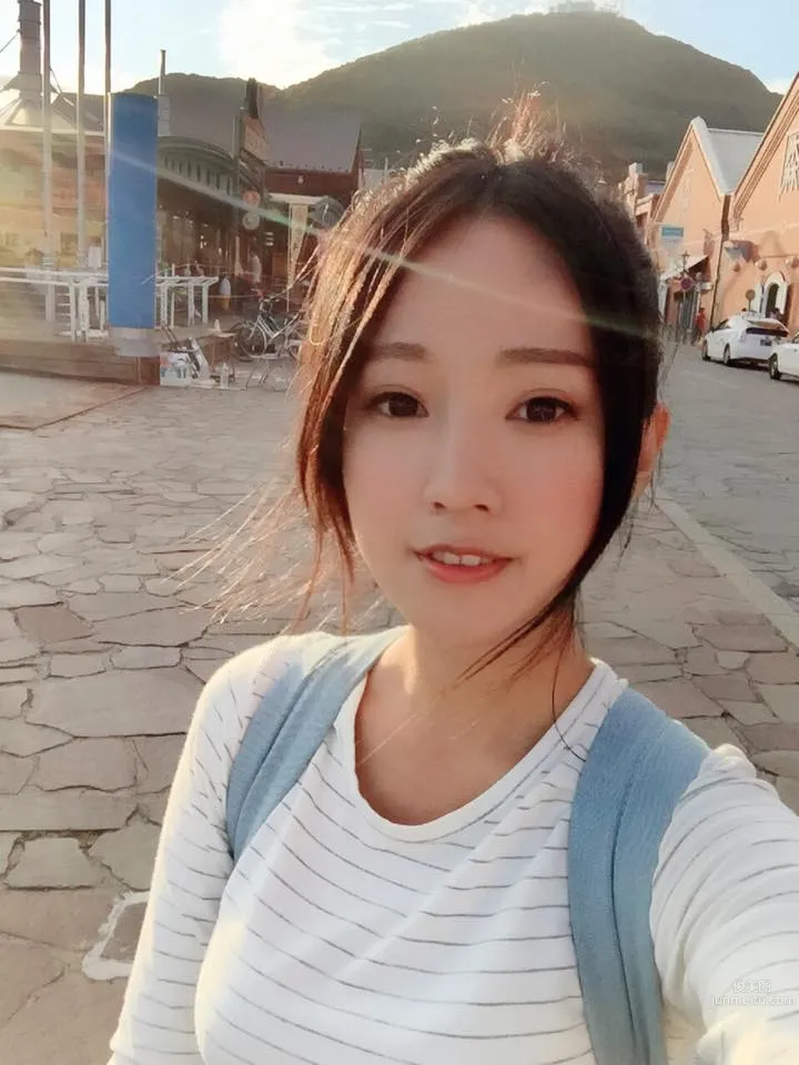 安婕希(陳奕安)- 空靈系清新正妹 11