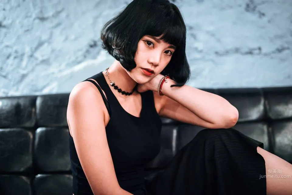 李優Uriko- 日系空靈女孩冷豔寫真 25