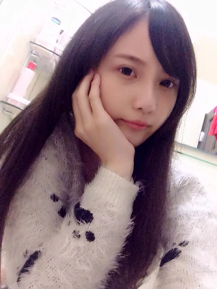 劉坊萱- 神似佐佐木希！PTT表特版被推爆的捷運妹子 4
