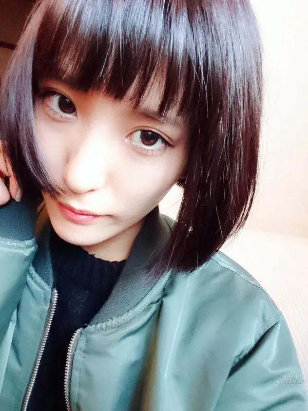 朝比奈祐未- 靈氣短發Coser身材也棒 14