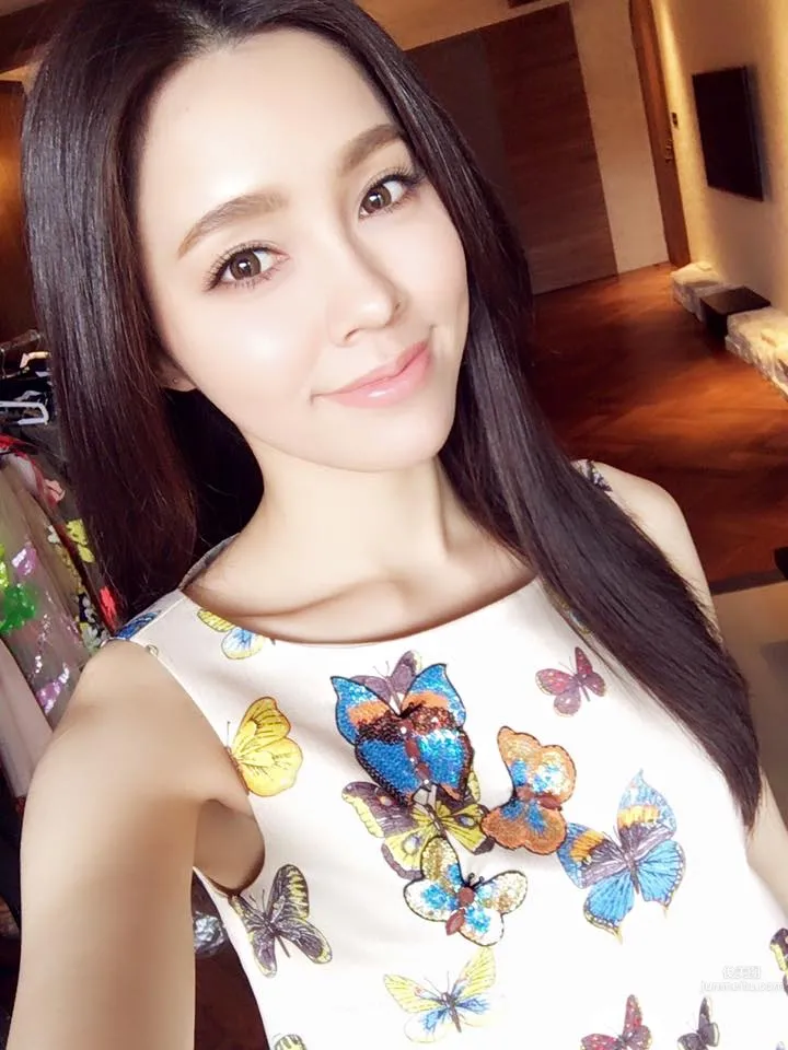 陳郁安YUAN- 美腿車模氣質出衆長腿吸睛 14