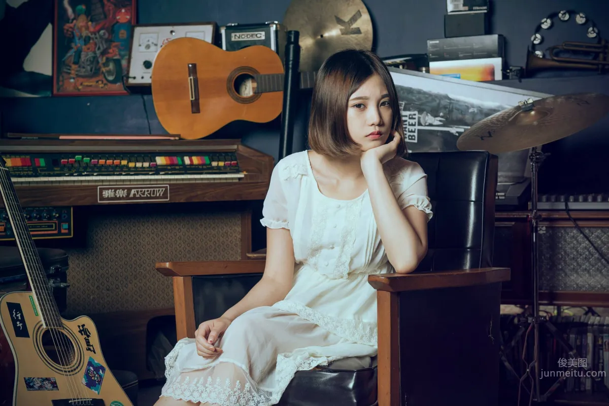 李優Uriko- 日系空靈女孩冷豔寫真 17