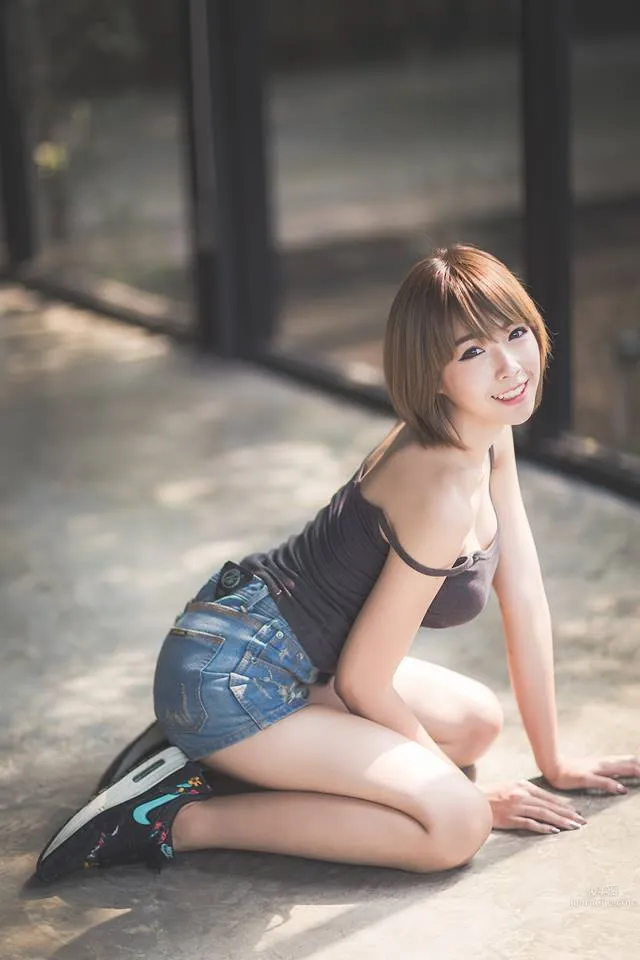 MayTal(Soraya Suttawas)- 身材爆好的开胸衣泰国美人_44