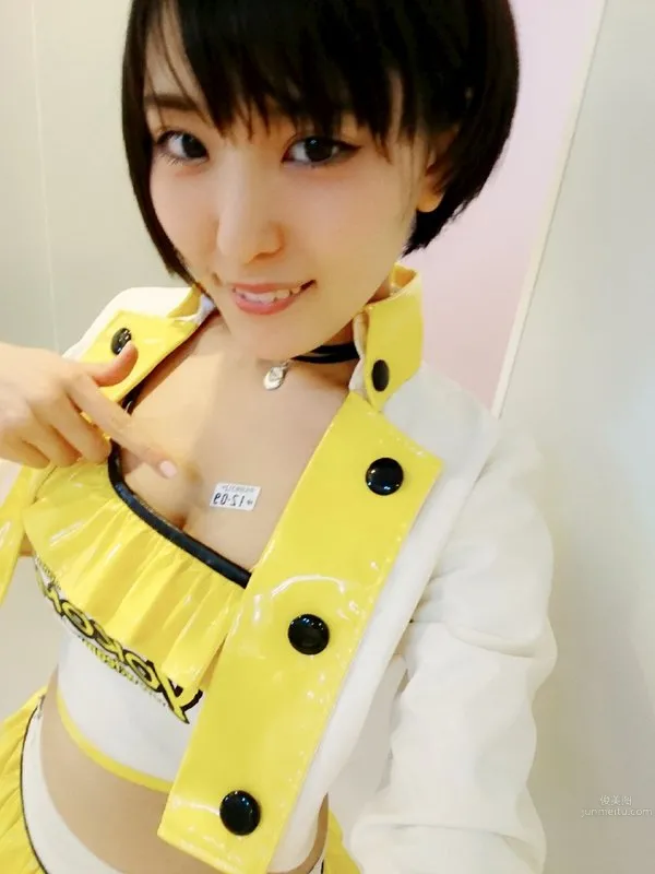 朝比奈祐未- 靈氣短發Coser身材也棒 7