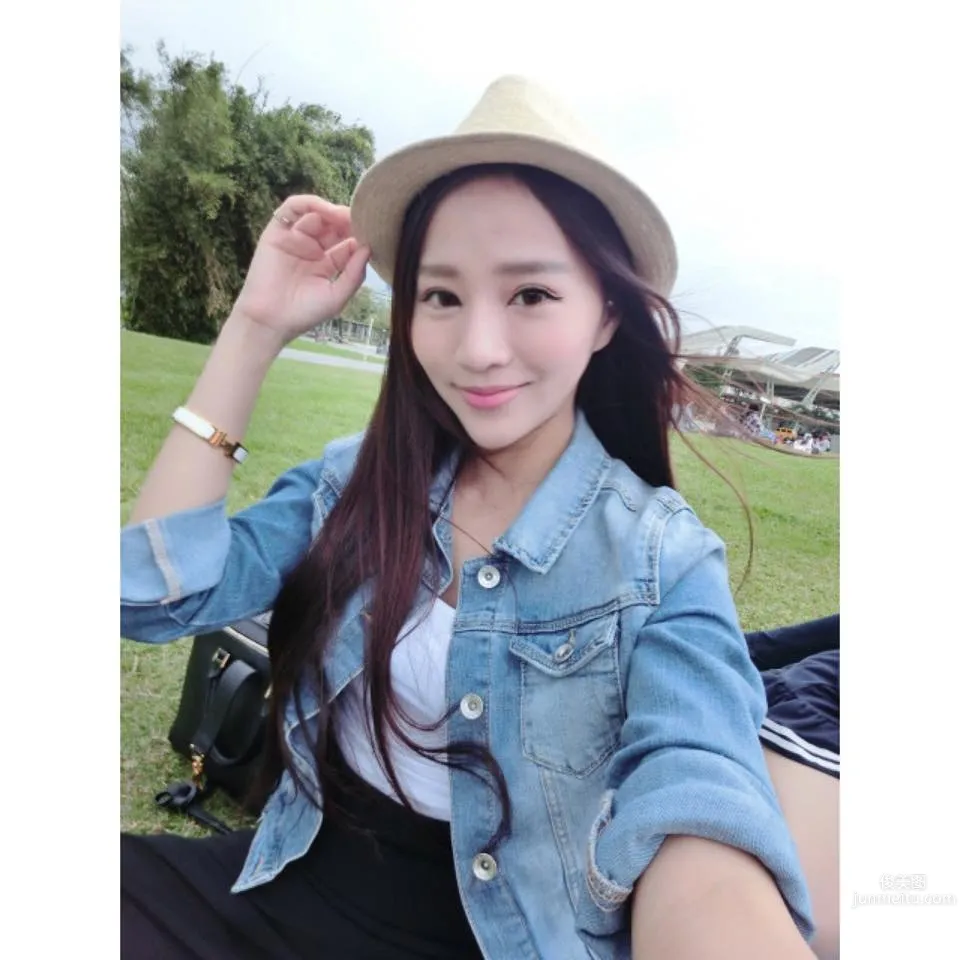 小安柏Amber- 超正的長腿美女 8