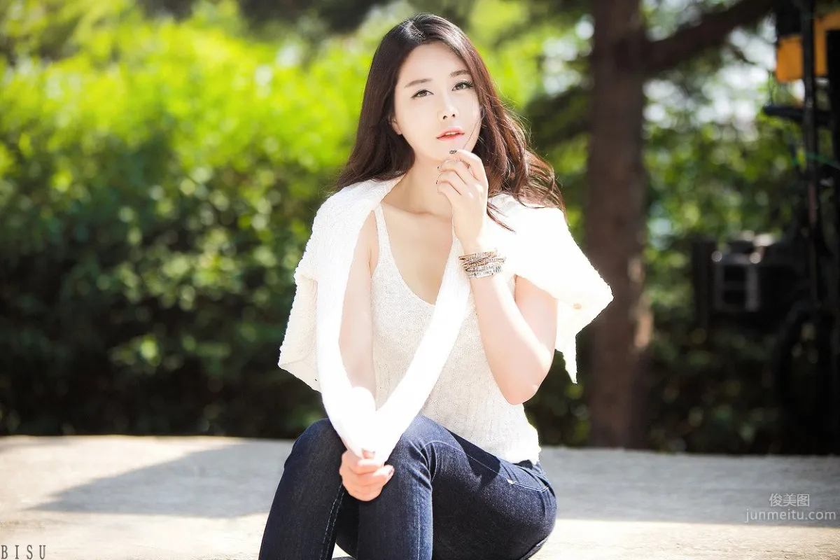 殷夏榮(은하영)- 南韓超贊車模外拍 5