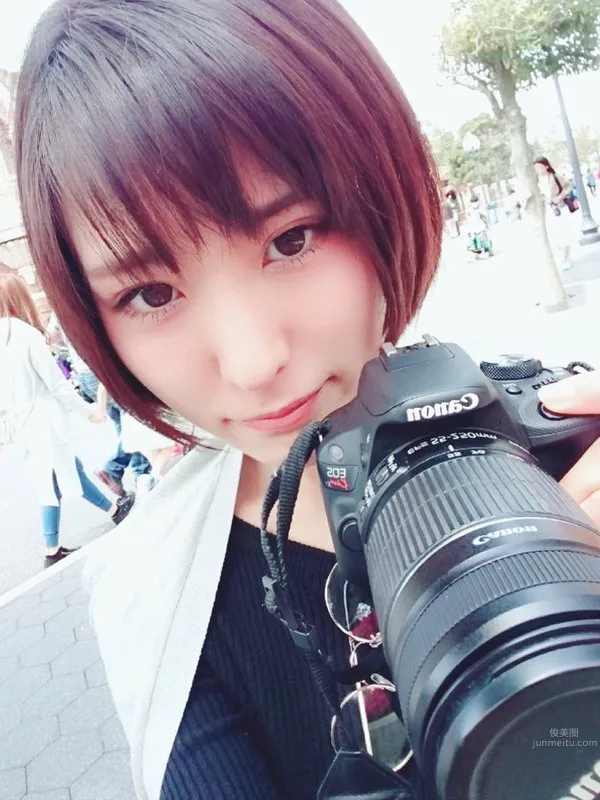 朝比奈祐未- 靈氣短發Coser身材也棒 1