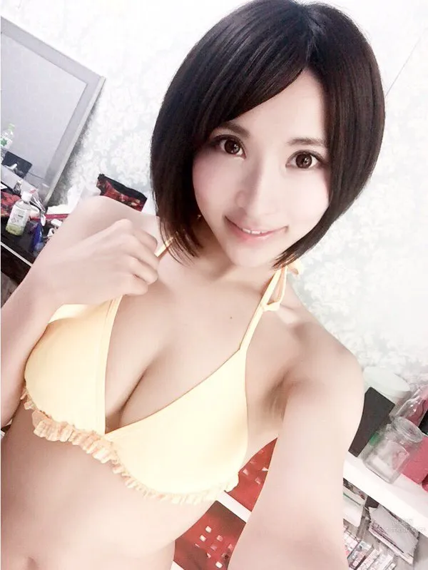 桐生美希- 短发美人私房照_0