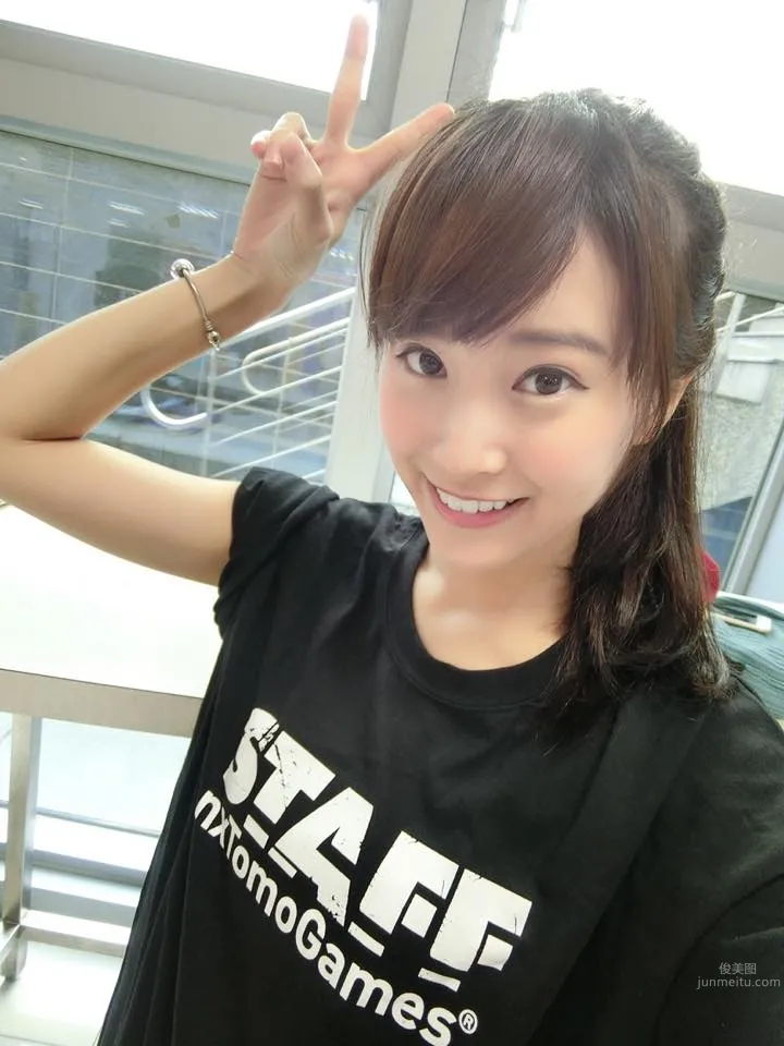 孟潔Candy- 好陽光和無辜的「電眼美女」 14
