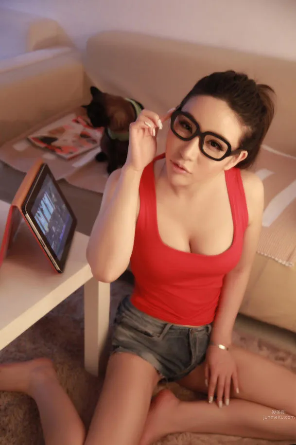 王羽墨- 性感美人私房写真_30