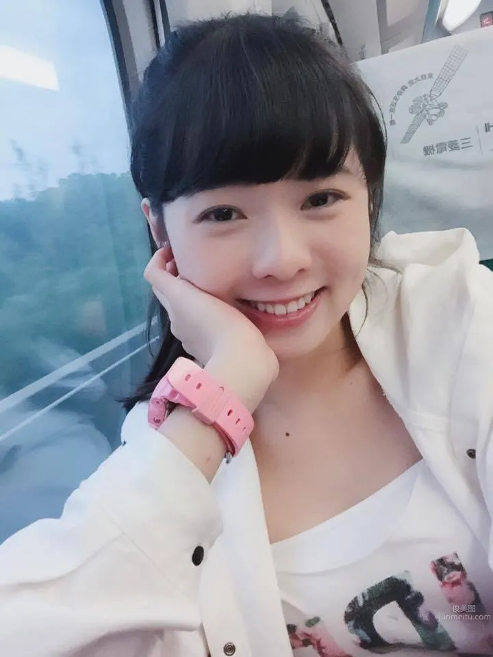 簡廷芮- 高顔值氧氣美少女 11