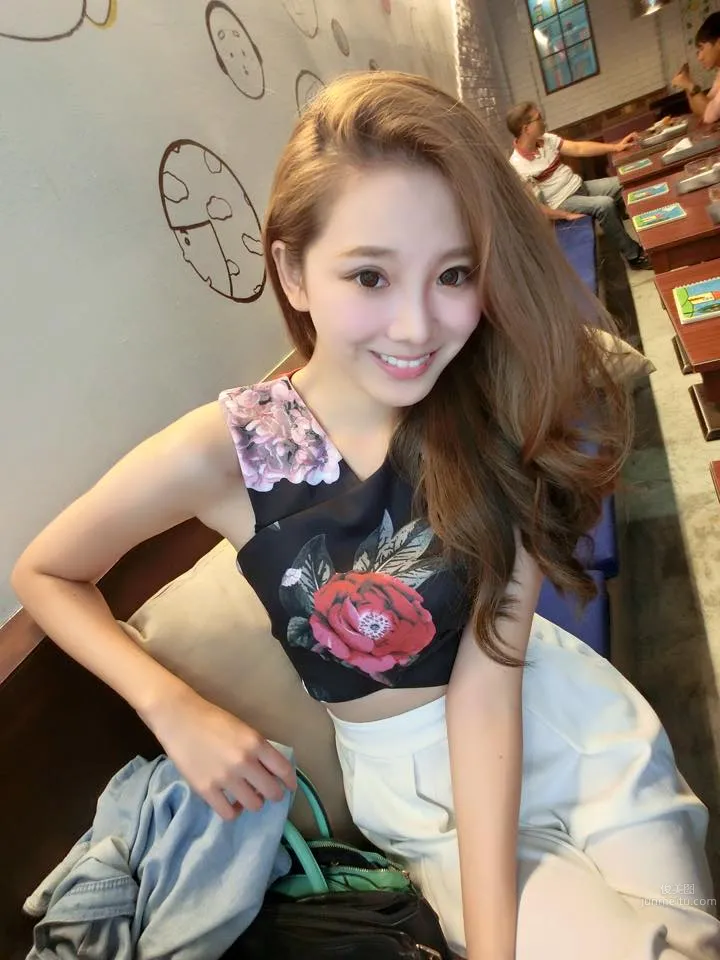 钡钡(黄钡铢)- 好甜美的九头身美少女冠军正妹_1