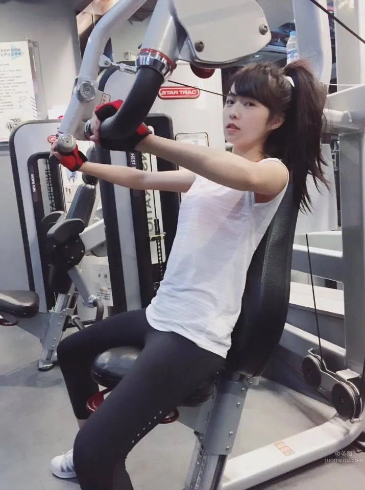 簡廷芮- 高顔值氧氣美少女 15