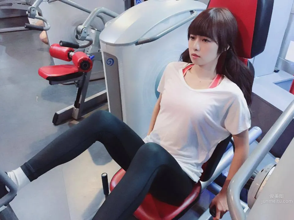 簡廷芮- 高顔值氧氣美少女 16