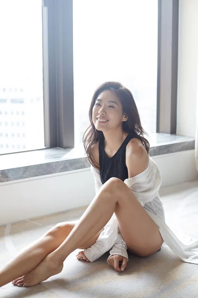 林可彤(林怡圻)- FHM男人帮 Splendid Road Trip_17