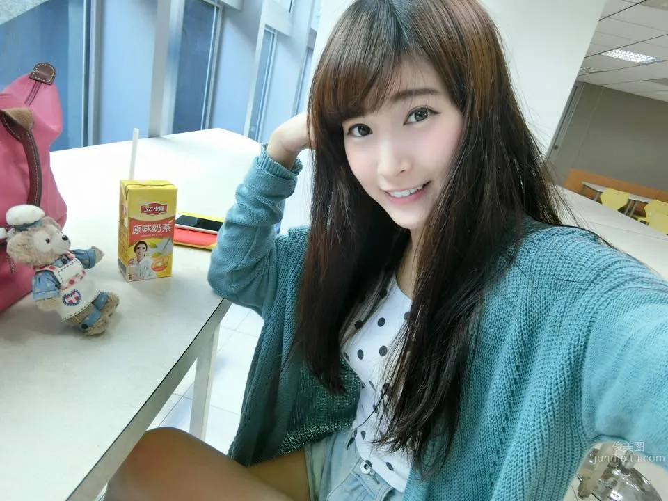 孟潔Candy- 好陽光和無辜的「電眼美女」 16