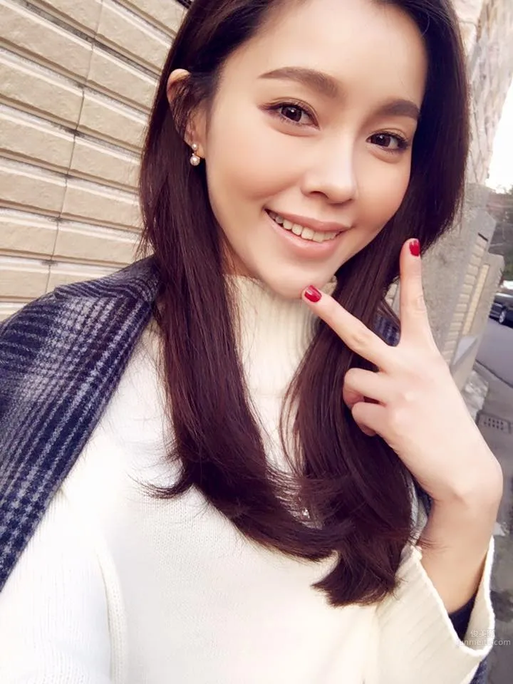 陳郁安YUAN- 美腿車模氣質出衆長腿吸睛 11