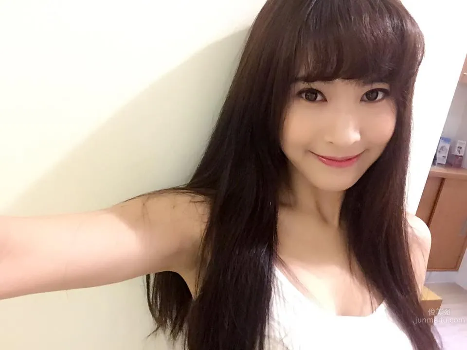 孟潔Candy- 好陽光和無辜的「電眼美女」 15