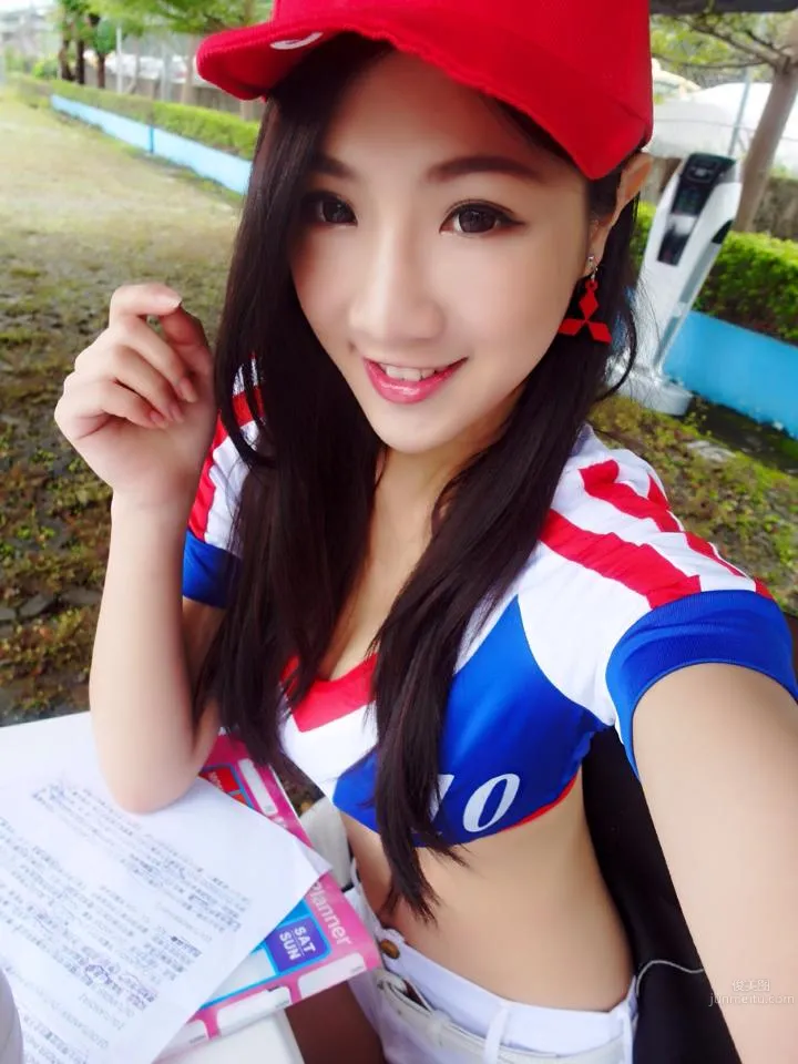 格格(呂甄格)- 開朗女大生好正的牙醫小護士 5