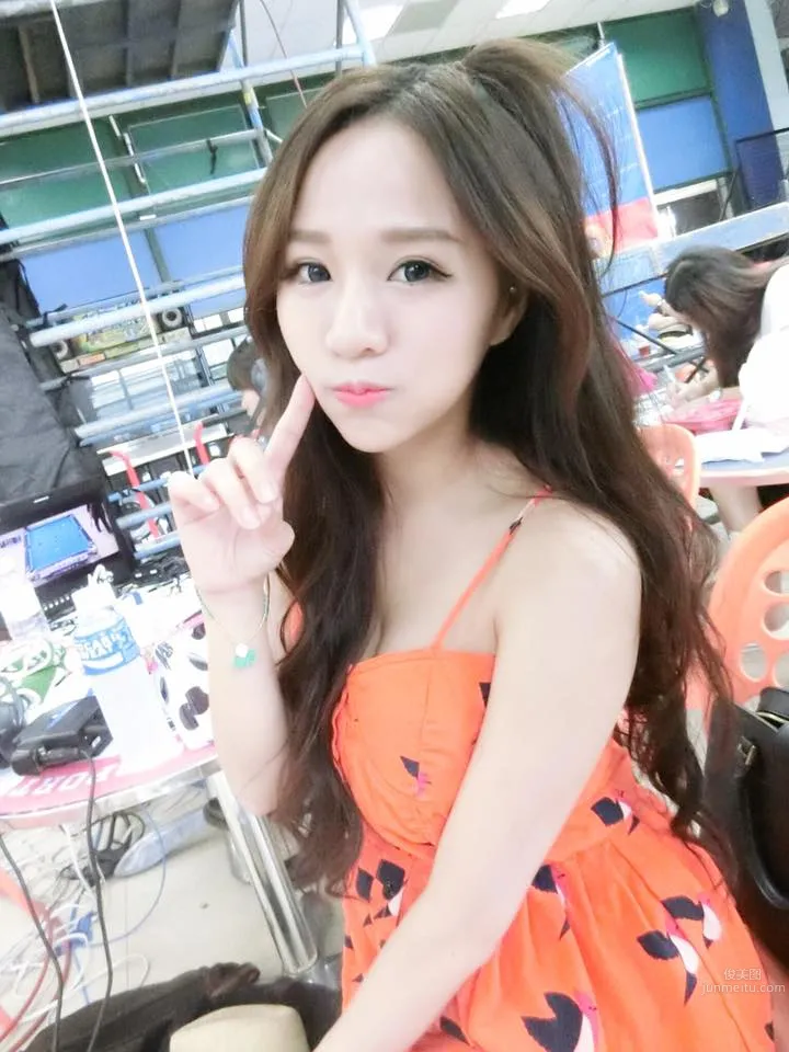 小安柏Amber- 超正的長腿美女 6