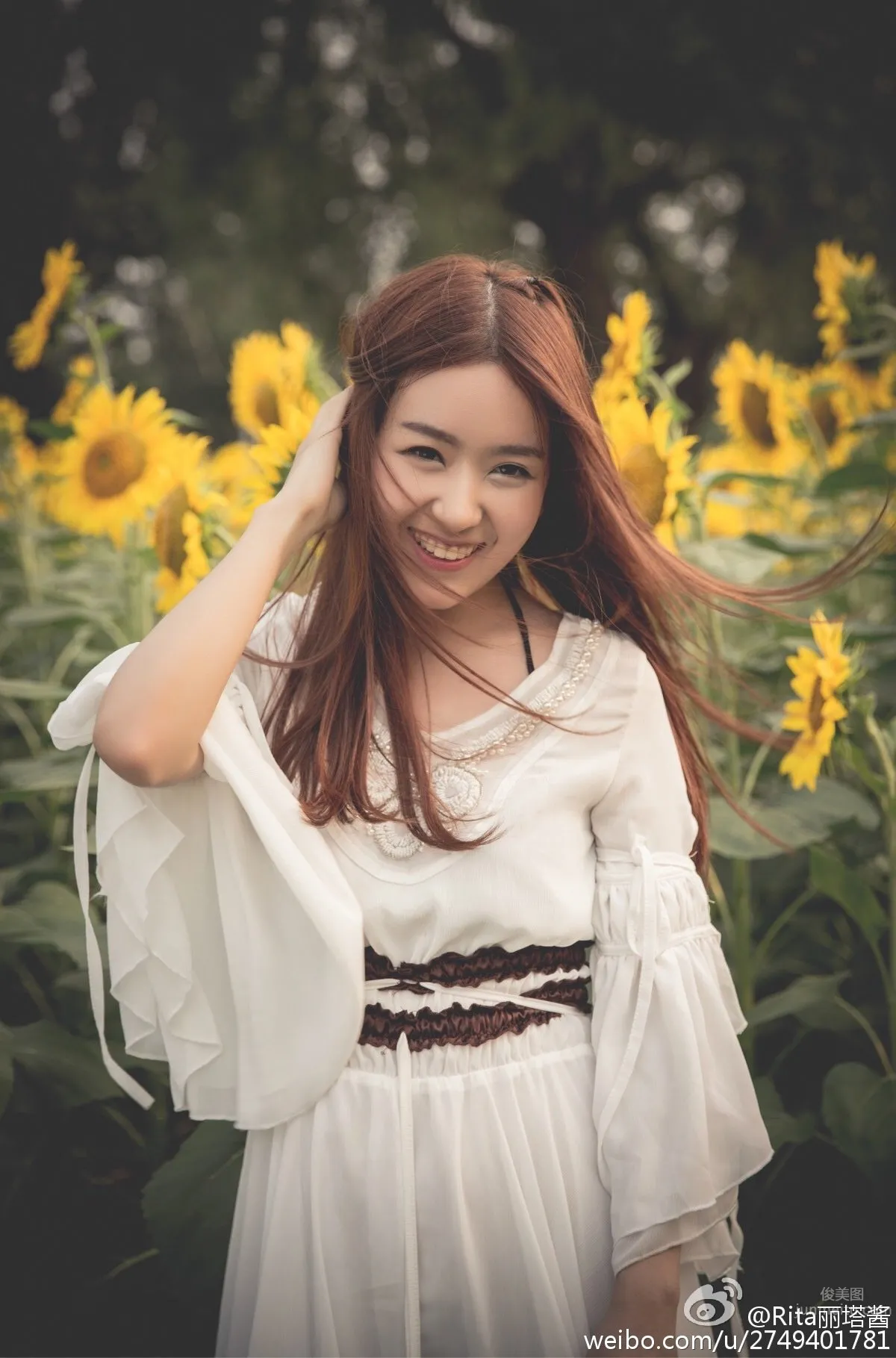 Rita小雨- LOL戰隊 support正妹SG 17