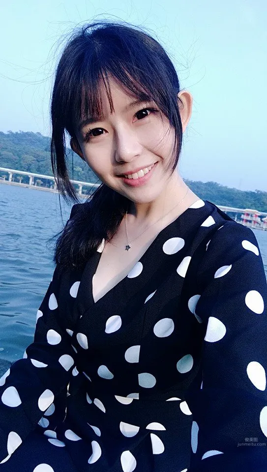 林妤臻- 淡江大學第一美女私房美圖 4