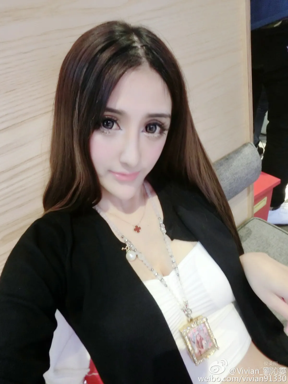 刘沁雯- 微博私房美图_1