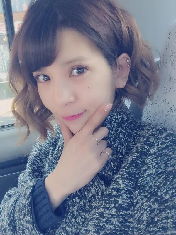 坂口杏裡- 天然美人維特生活照 18