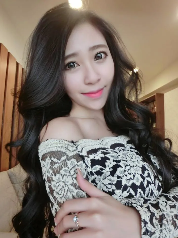 陳詩倩- 好粉嫩的高挑長腿美人兒 13