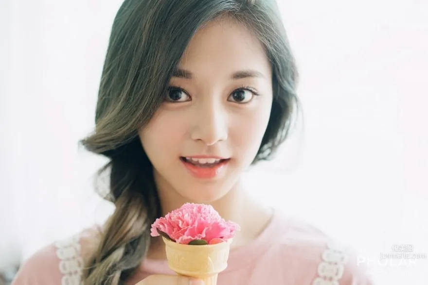 周子瑜- 《TWICE》周子瑜17歲了！青春寫真美圖賞 16