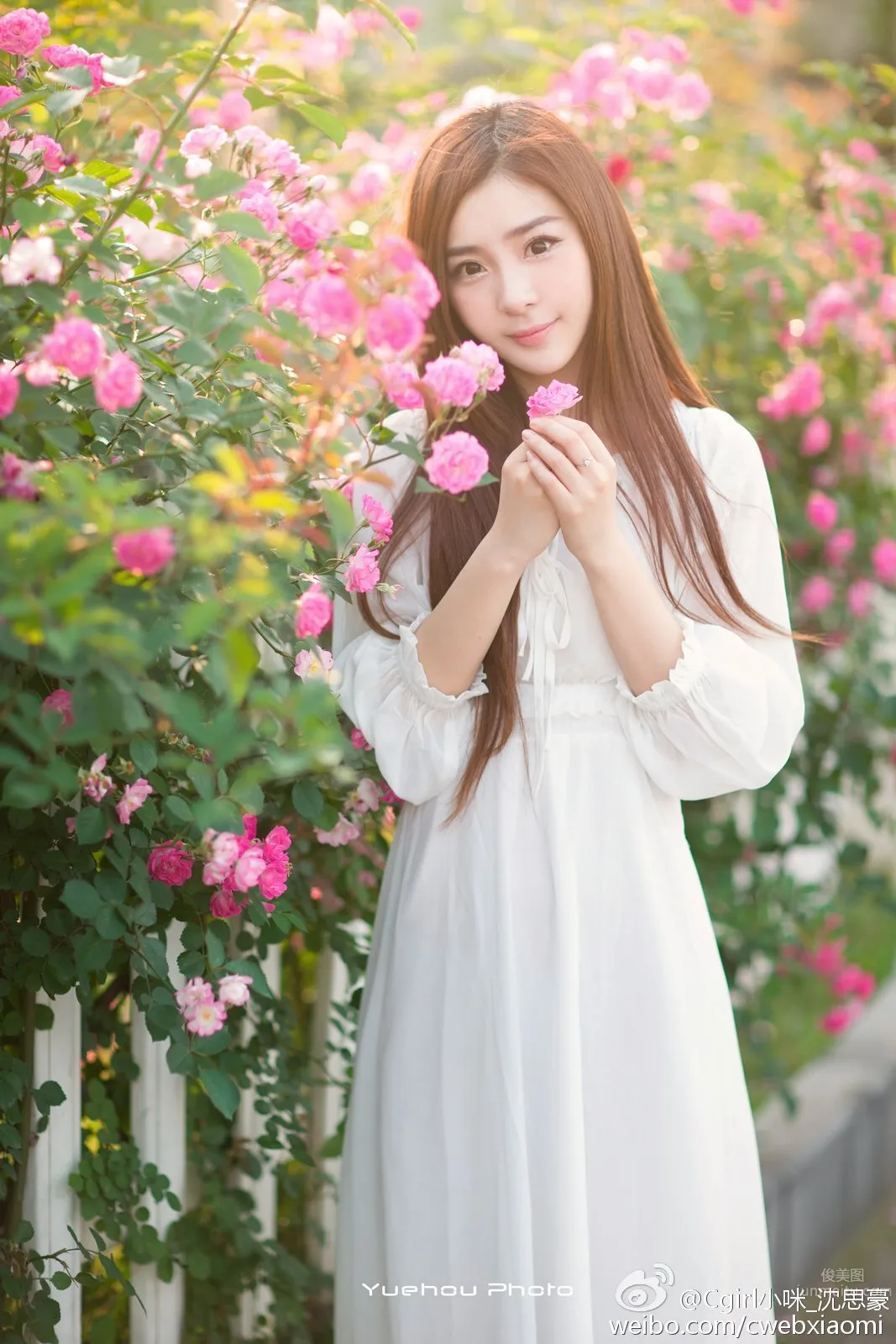 Cgirl小咪(沈思豪)- 微博私房寫真 4
